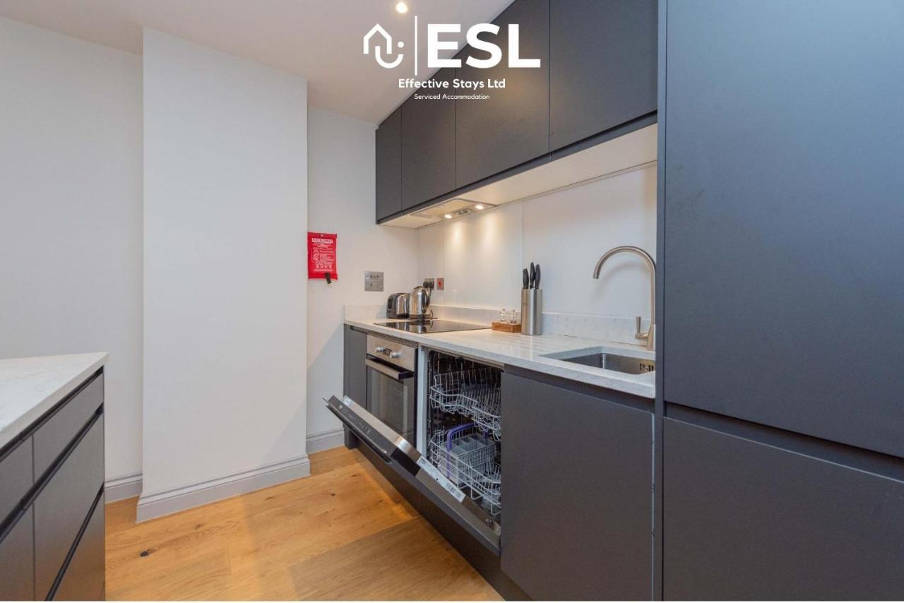 2 Bedroom Church Apartment 5 Mins To Town Centre - Free Parking Shrewsbury Luaran gambar