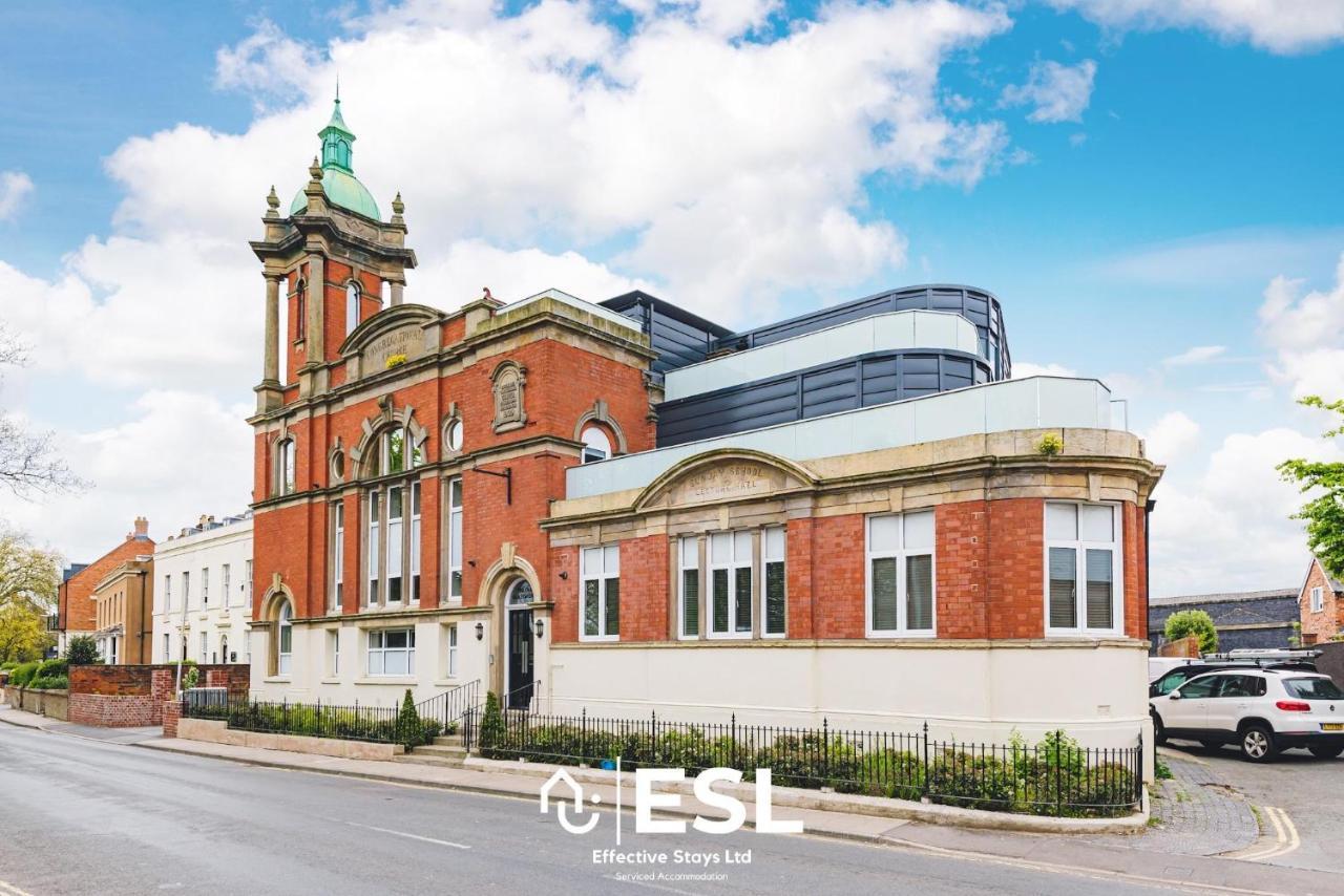 2 Bedroom Church Apartment 5 Mins To Town Centre - Free Parking Shrewsbury Luaran gambar